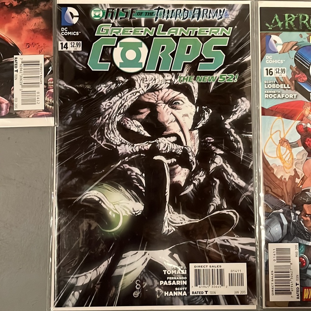 Comics - Picture 2 of 6